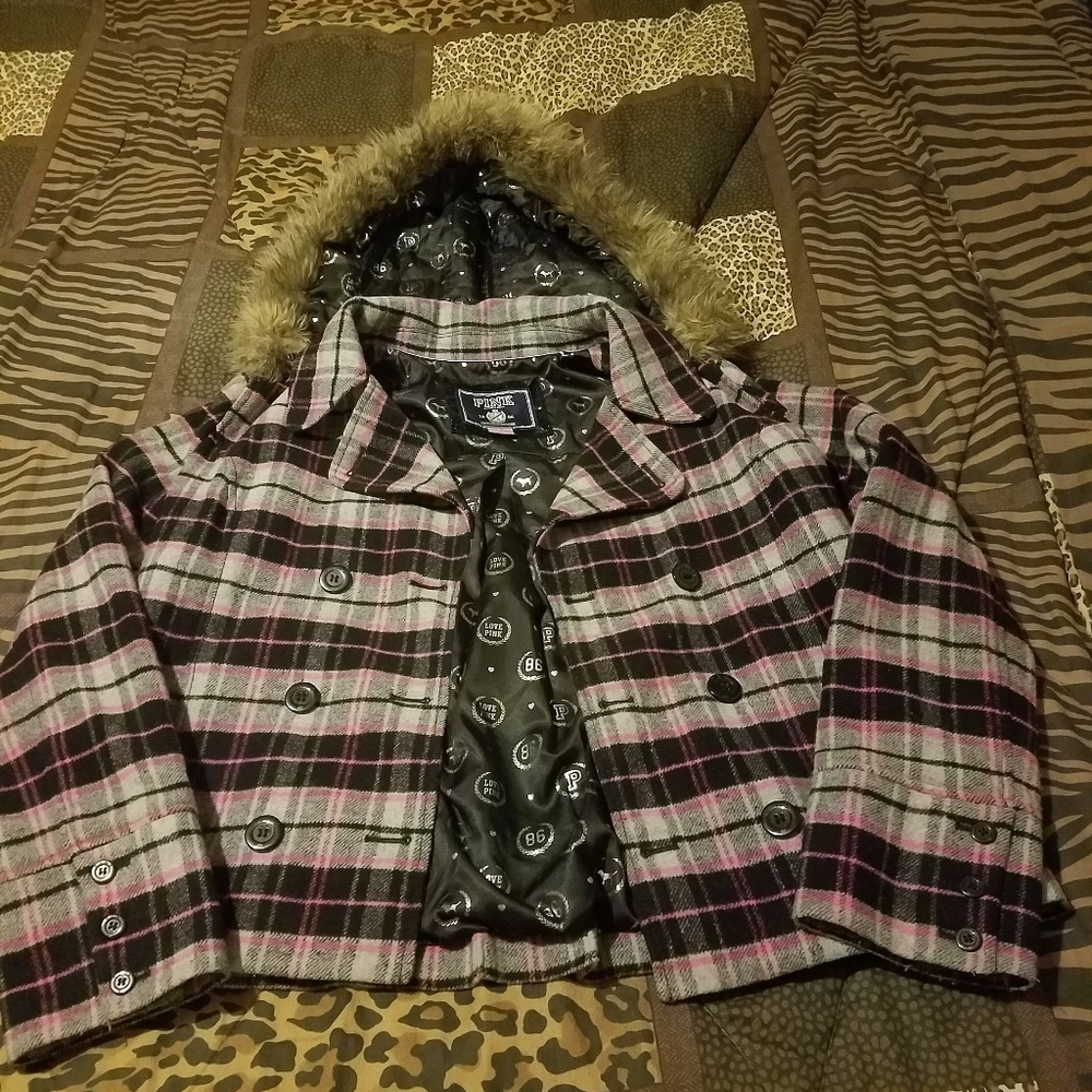 VS PINK coat